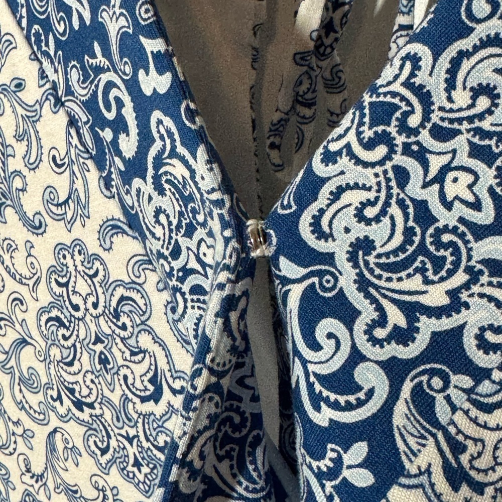 Loft Beach Blue Paisley Romper - Picture 4 of 8